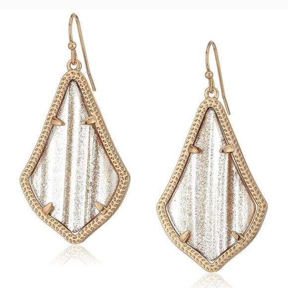 Kendra Scott Alexandra Statement Earrings in Gold - Picture 2 of 4